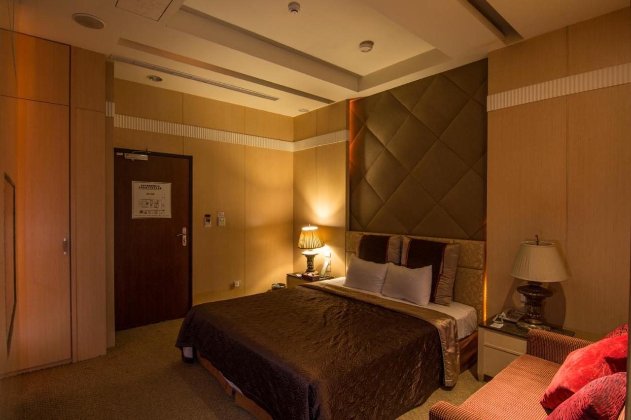 Gold Sand Motel Shulin Exterior photo